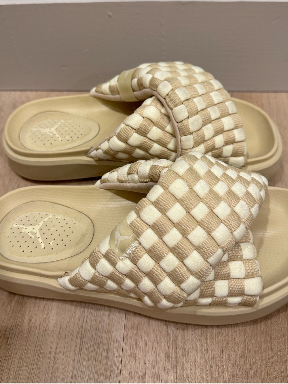 Jordan Women's Cream and Beige Woven Slide Sandals